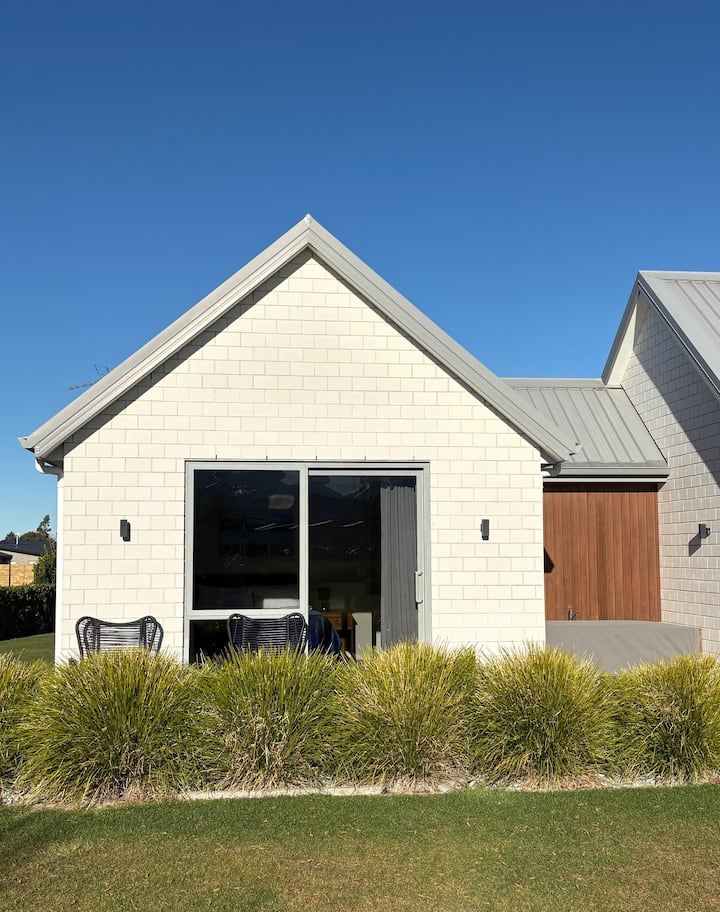 Topnotch View Studio